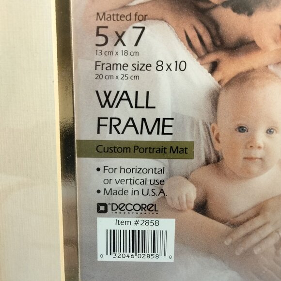 Decorol Gold Wall Frame 8x10 Custom Portrait Mat 5x7 No Glass - Picture 3 of 4